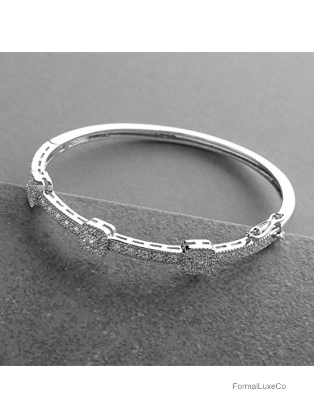 Vintage Cubic Zirconia Crystal Bangle Bracelet Rhodium Plated 7